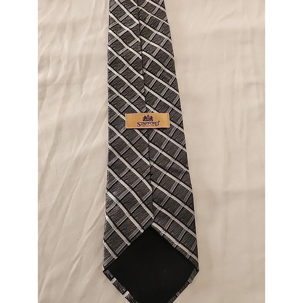 Stafford Black and Gray Men's Tie 59 Inches Long 4 Inches Wide
